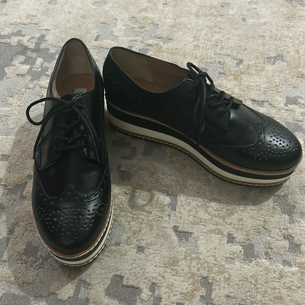 Steve Madden Black Platform Shoes
